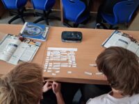 20251113 091330 | SOS a SOU KH