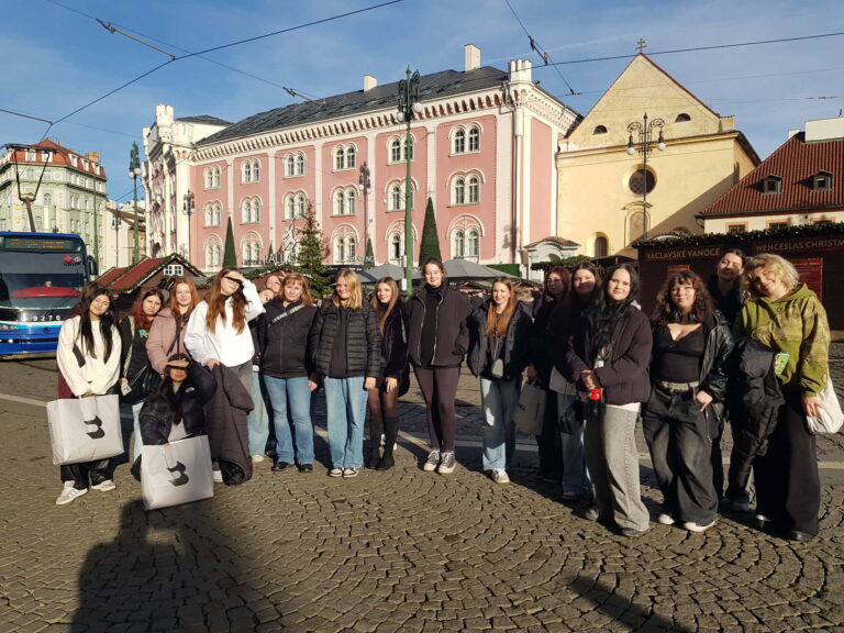 Att.jz9mgu2pnpobwnmcj4sux3xu9zkyl7n9omx9rbhqg E | SOS a SOU KH