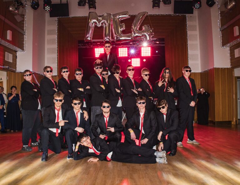 Me4 01 | SOS a SOU KH