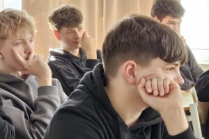 Virtuální výlet do elektrárny: Co spojuje jedli, soudek a kočku?