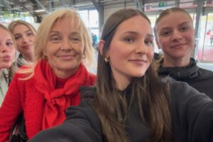 Třídy KM1, KO2 a KO3 navštívily veletrh kosmetiky FOR BEAUTY